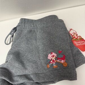 Woman’s gray Strawberry shortcake shorts XL